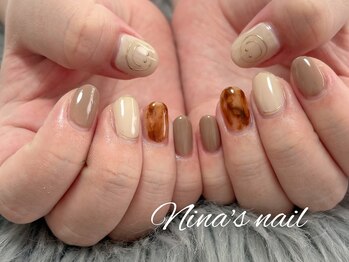 ニナズネイル(Nina's Nail)/にこちゃネイル