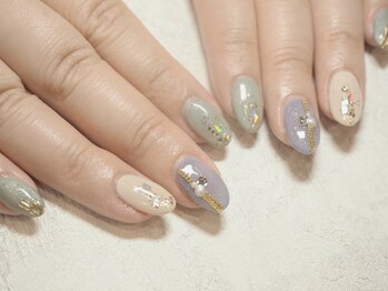 B's amor 大府店 Nail design