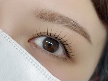 アジュガ(AJUGA)の写真/[ラッシュリフト+トリートメント付]こだわりのトリートメント使用、ワンランク上の仕上がりにモチ&満足度◎