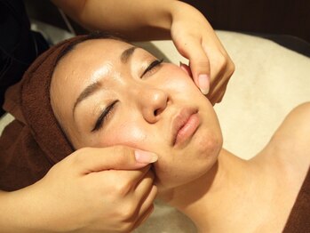 アズビー みゆき店(asB)/リフトＵＰマッサージ