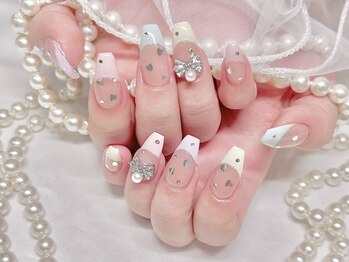 ボニータ(BONITA)/カラフルフレンチネイル