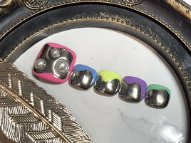 シルバー×パステルネオン