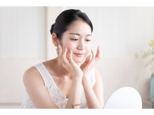コハ(KOHA)の雰囲気（ぷるんとした光沢のあるお肌に！特許取得の「生コラーゲン」使用）