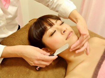 ビューティーフェイスグランデ 近鉄百貨店上本町店/【顔のシェービング】