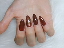 クローネイル ジジ(CLOW NAIL -zizi-)の雰囲気（【SALEデザイン】ジェル¥4,070 スカルプ¥9,570）