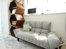 フェザーズ ネイル(feathers nail)/＊お子さま同伴もOK＊