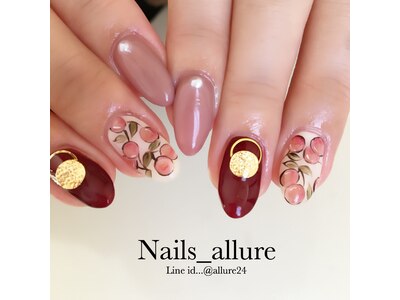 繊細な手描きアートは＜Nails_allure＞におまかせ☆