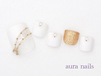 アウラネイルズ(aura nails)/●フットジェル　￥９，９００