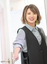 レアレアホワイトニング(Lealea whitening)&nbsp;whitening STAFF