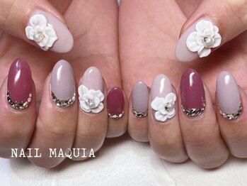 ネイル マキア(NAIL MAQUIA)/