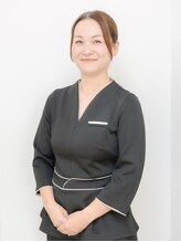 ハーブピーリングEMILUCA 日の出平井店 佐藤 逸美