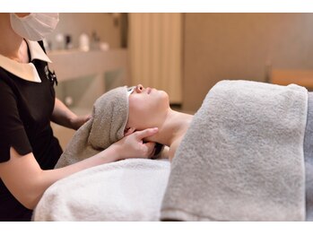 ビューティーデイ バイ オーキッド(BEAUTY DAY by ORCHID)/《小顔ヘッドスパ》代々木上原