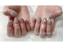 ネイルサロン M/持ち込みデザイン　8640円