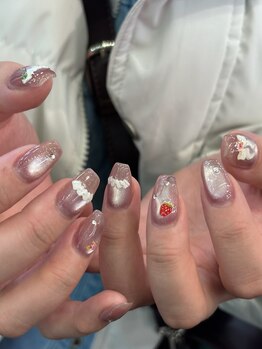 ガーリーネイル