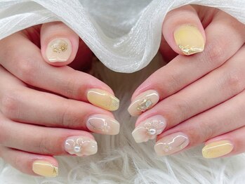 アゲート(Agate)の写真/春にぴったり!お花のアートが豊富◎指先から叶える大人女子のネイル体験♪