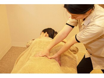 整体ソコモット 恵比寿店/ボディケア60分5480円