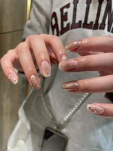 ザラボアングゥ(The Labo ungu)/チークネイル