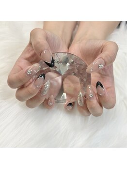 シャルム(Charme)/黒フレンチネイル