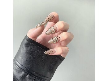 オヴィネイル(Ovi NAIL.)/持ち込みネイル*