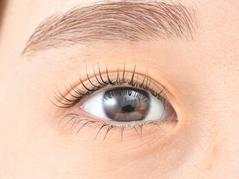 リズ 都島店(Lis)の写真/こだわりの空間と商材、丁寧な施術でお客様の理想の目元のお手伝いをさせていただきます♪