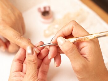 moto nail の写真/完全予約制・女性限定のプライベート空間でリラックスできるひととき☆最新トレンド&爪を守るフィルイン！