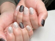 ラドール(La Dhole)/シアーとマットの大人フラワー