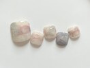 淡色鉱石ネイル