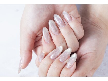 チュア(CHUA)の写真