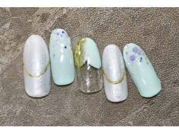 レイジースワン/ジェル¥6,600