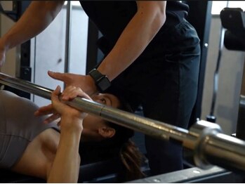 ワープ 高輪台(warp)の写真/【一生モノの体作りを伴走サポート！】同じ目標へ向かうマンツーマン指導×徹底食事管理で理想を形に。