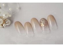 ネイルサロンprish銀座4丁目店【マグネット&フットネイル定額サロン】/5000円　グラデ　ナチュラル