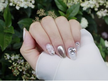 アモウズ(Amouz)の写真/【種類豊富な定額デザイン♪一味違うトレンドデザインはAmouzで☆】初回付け替えオフ無料&定額デザイン豊富