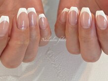 フェリーチェ 中目黒店(felice)/白フレンチネイル/大人上品/自然