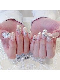 ロゴ×ワンホンネイル