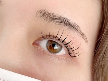 フィズ アイ ビューティ豊橋山田店(fiz)/デザインカールラッシュ