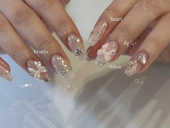 アイ ネイルズ 天神店(I nails)の写真/ネイルが初めての方もお任せください。技術力の高いスタッフが勢揃い！丁寧なカウンセリングが魅力的♪