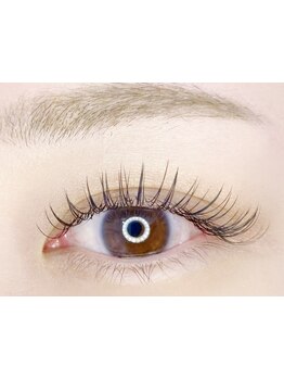 ボリュームのある目元にしたい