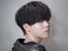 メンズ眉毛サロン　More 福岡博多【メンズアイブロウ/メンズ眉毛】【6月2日NEWOPEN】の雰囲気（身だしなみのメイクサポートも充実しています。）