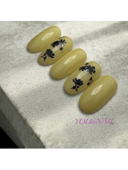 ユウネイル(YOU由NAIL)/バターイエロー大人のボタニカル