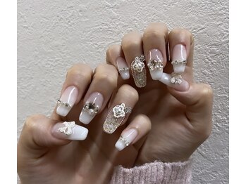 ジェイノヴァール(Jnovart)/