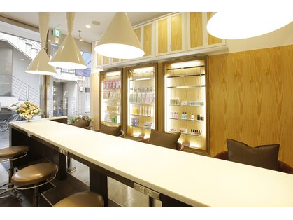 ネイルベース ネイル ケア サロン ミウラ(miura)の写真