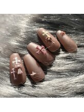 クロレ(Nail Salon COLORE)/クロムネイル　担当：粥川