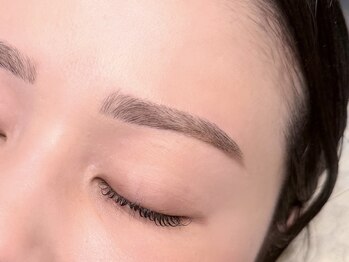 エルト 四条烏丸(elto)の写真/大人女性の身だしなみは眉毛から★《アイブロウスタイリングWAX1回￥4000》美眉で印象的な目元へ♪