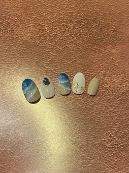 レミア 関内(REMIA)/７月　夏ネイル