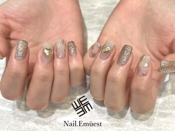 ネイル エミュスト(Nail Emuest)/ミラーネイル/ニュアンスネイル