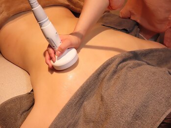 シロトータルデザイン(shiro total design)/ウルトランスフォーマー上半身