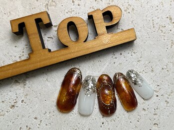 サロン ザ トップ(Salon the Top)/べっ甲-琥珀
