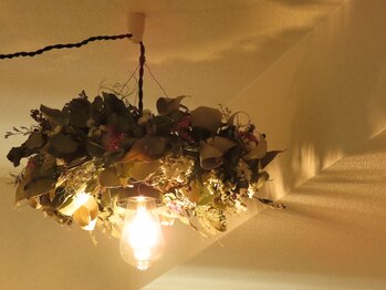 たゆたう(tayutau)/ドライフラワーのライト♪