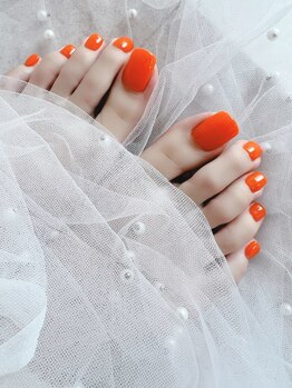 ラウレア(Laulea)/オレンジネイル