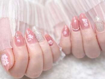 nail salon Petite Joie 【プティジョワ】-PJ-の写真/季節のトレンドを指先に♪大人の女性に贈る「大人かわいい」定額ネイル◎定額デザインコース¥5000~★